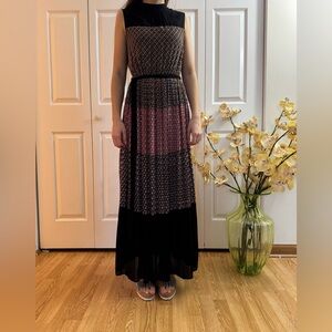 Beautiful DR2 summer dress, flowy, gently worn